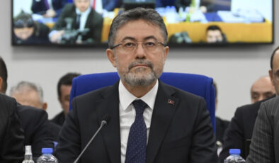 İbrahim Yumaklı: Türkiye, Akdeniz ve Karadeniz’de su ürünleri avcılığı ve yetiştiriciliğinde lider ülke