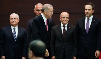 İktidar içinden çarpıcı kulisler… Mehmet Şimşek’ten ne zaman vazgeçeceklerini söylediler!