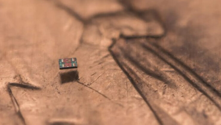 Işıkla çalışan dünyanın en küçük robotu geliştirildi
