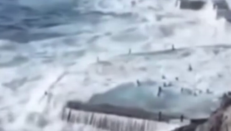 İspanya’da doğal havuza şiddetli dalga vurması sonucu 4 kişi hayatını kaybetti