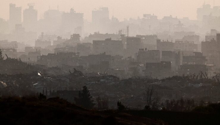 İsrail ordusu, Gazze Şeridi’ne hava saldırıları düzenledi