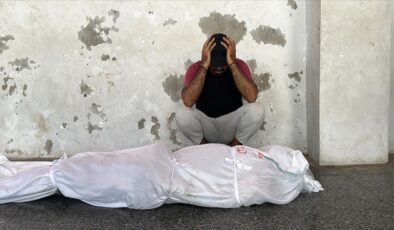 İsrail’in saldırıları altındaki Gazze’de can kaybı 70 bin 125’e yükseldi