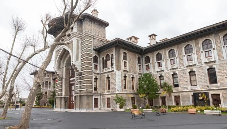 İstanbul Erkek Lisesi’ndeki soruşturma tamamlandı: ‘Taciz yok, sistematik şiddet var’