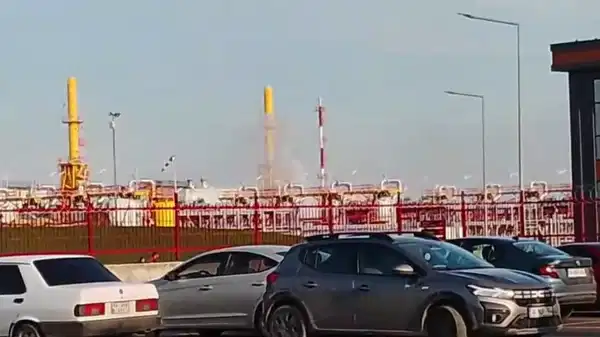 İstanbul’da Botaş tesislerinde yangın… Bölge tahliye edildi!