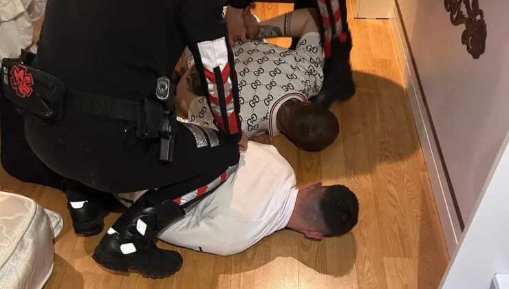 İstanbul’da otel odasına baskın! Yatağın altından kalaşnikof çıktı