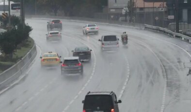 İstanbul’da sağanak etkili oldu: En fazla yağış hangi ilçeye düştü?