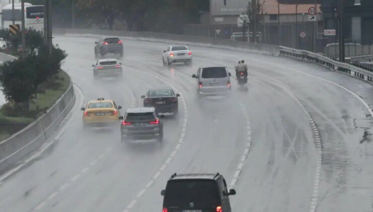 İstanbul’da sağanak etkili oldu: En fazla yağış hangi ilçeye düştü?