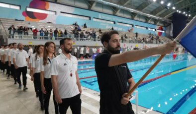 İstanbul’da Spor İstanbul Yüzme Yarışları düzenlendi