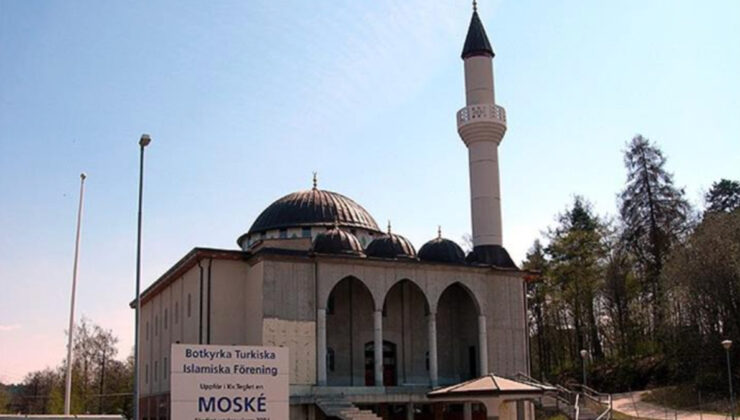 İsveç’te Stockholm Camisi’ne saldırıldı