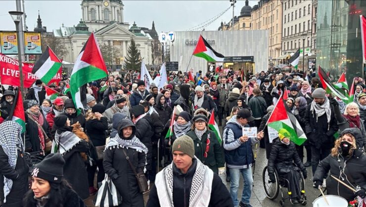İsveç’te yüzlerce kişi sokağa indi: İsrail protesto edildi