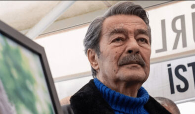 Kadir İnanır’dan yeni kare geldi