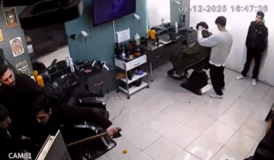 Kağıthane’de kuaför dükkanını baltayla basana şahsın ifadesi ortaya çıktı: ”Param kalmasın’ dedim, klimayı vurdum’