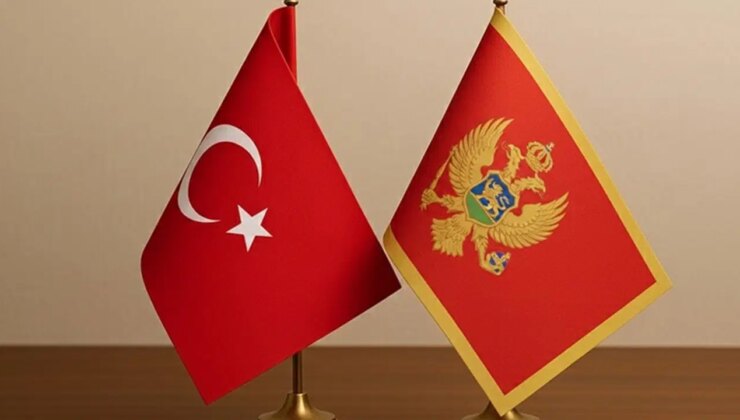 Karadağ, Türk vatandaşlarına vize muafiyetini yeniden başlatıyor