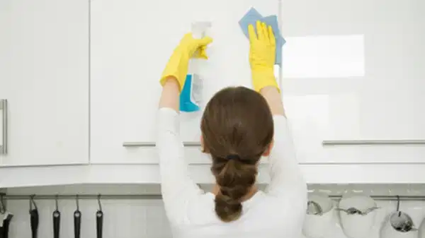 Kimyasal kullanmanıza gerek yok: Bu karışım yağı kolayca çözüyor