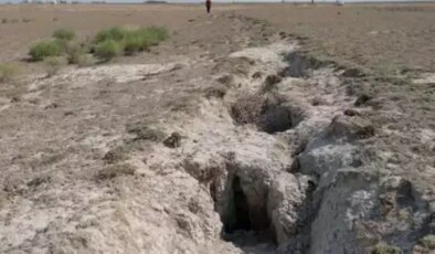 Konya Ovası’nda yer altı suyu alarmı: Çökmeler ve yüzey yarıkları artıyor!