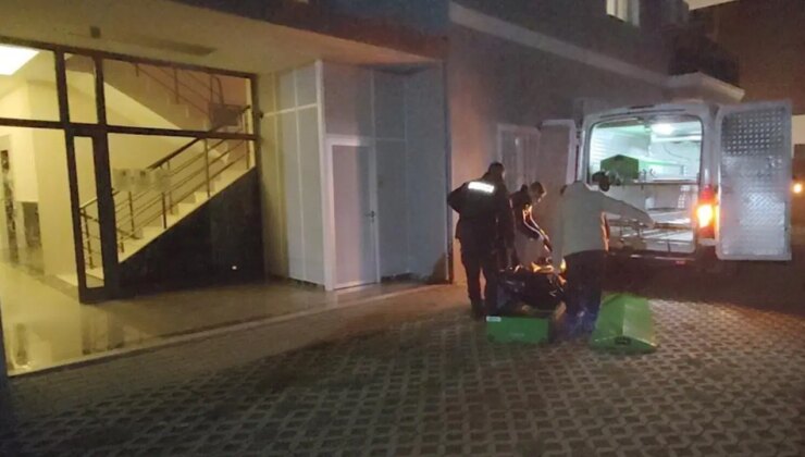 Kötü koku harekete geçirdi: Evinde ölü bulundu