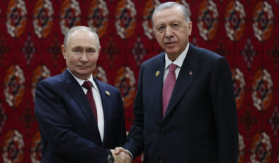 Kremlin’den Erdoğan–Putin görüşmesi yorumu: Zamanın nasıl geçtiği fark edilmiyor