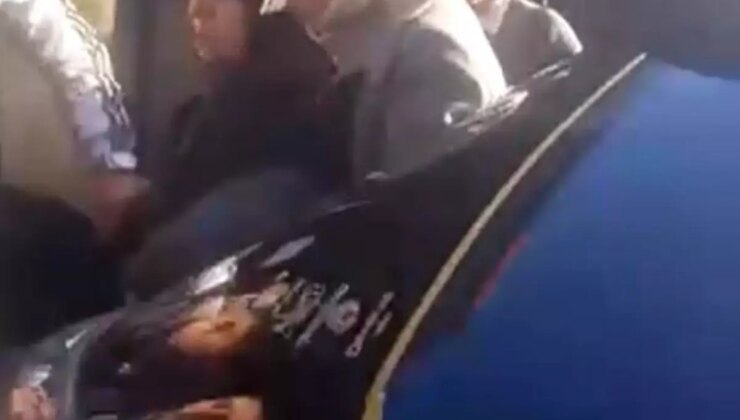 Küçükçekmece’de minibüsten yaşlı kadın düştü