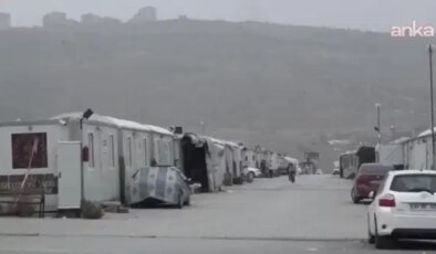 Malatya’da kaldıkları konteyner kentten çıkmaları istenen depremzedeler: “Elektrikler kesildi, hazirana kadar süre istiyoruz”