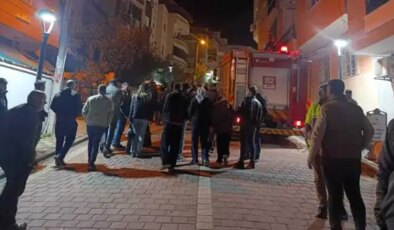 Manisa’da çatlak oluşan iki bina tahliye edildi