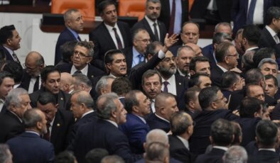 Meclis çatısı altında cinsel taciz Türkiye’yi sarstı… TBMM’de 2025 böyle geçti: ‘Süreç’ komisyonu, zeytin yasası, yargı paketleri…