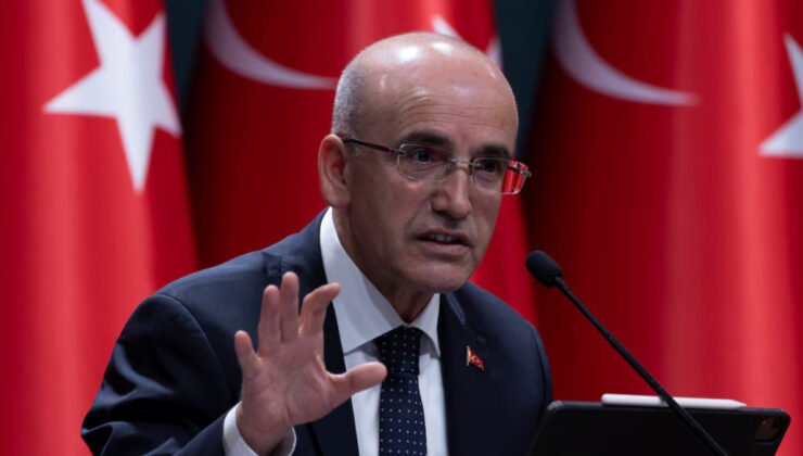 Mehmet Şimşek: Altın hariç cari açık, program döneminde belirgin şekilde iyileşti