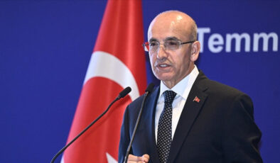 Mehmet Şimşek duyurdu: Özel okul ve üniversiteler için kural bazlı fiyatlama geliyor