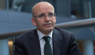 Mehmet Şimşek: Küresel ekonomideki en büyük sorun ticari korumacılık