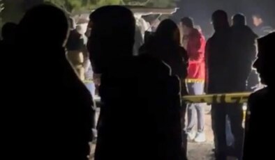 Mezarlıkta ölü bulundular: Araçta isimlerinin yazılı olduğu bıçak ele geçirildi!