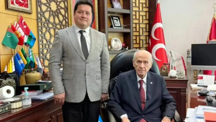 MHP’li Bolvadin Belediye Başkanı’ndan gazetecilere çirkin sözler: ‘Zamanı gelince düğünlerde karı kıyafetiyle oynatırız’