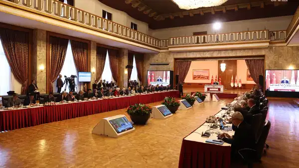 Milli Dayanışma Kardelik ve Demokrasi Komisyonu’nda CHP’liler ile AKP’liler arasında gerginlik