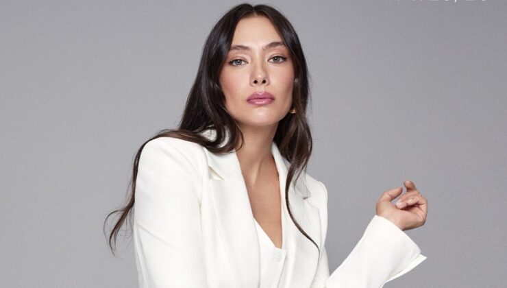 Neslihan Atagül ve Kadir Doğulu’dan aile pozu