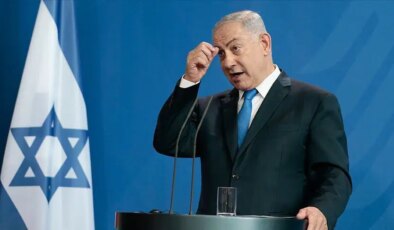 Netanyahu’ya yargı darbesi: Başsavcının görevden alınması iptal edildi