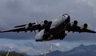 NYT: ABD Karayipler’e en az 16 uçak dolusu birlik taşıdı