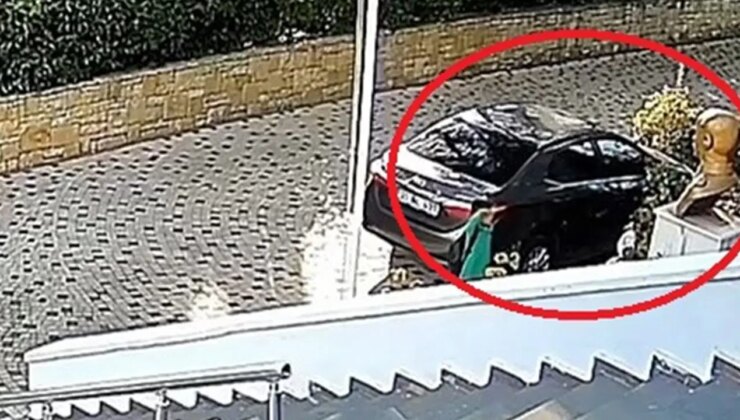 O anlar kamerada: İlkokul öğrencisi, Atatürk büstüne selam durdu!