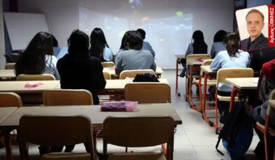 Öğrencileri cuma namazına yönlendiren il milli eğitim müdürüne savcı soruşturma istedi, vali vermemişti: Valilik kararına dava açıldı