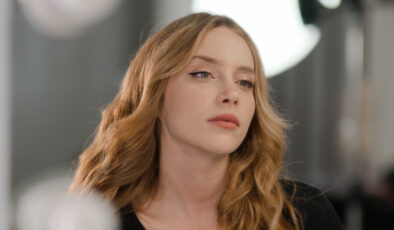 Oyuncu Hayal Köseoğlu sevgilisinden evlilik teklifi aldı