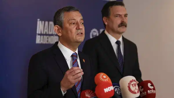 Özgür Özel’den Erkan Baş’a dayanışma telefonu!