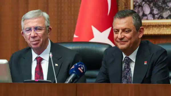 Özgür Özel’den ‘Mansur Yavaş’ mesajı: ‘Anadolu’yu ayağa kaldırır’