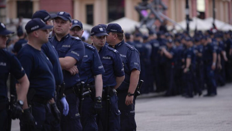 Polonya’da terör saldırısı planlayan genç tutuklandı