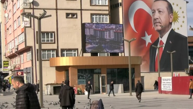 Rizeliler geçim sıkıntısından dert yandı, asgari ücret talebini dile getirdi: ’50 bin lira olması lazım’