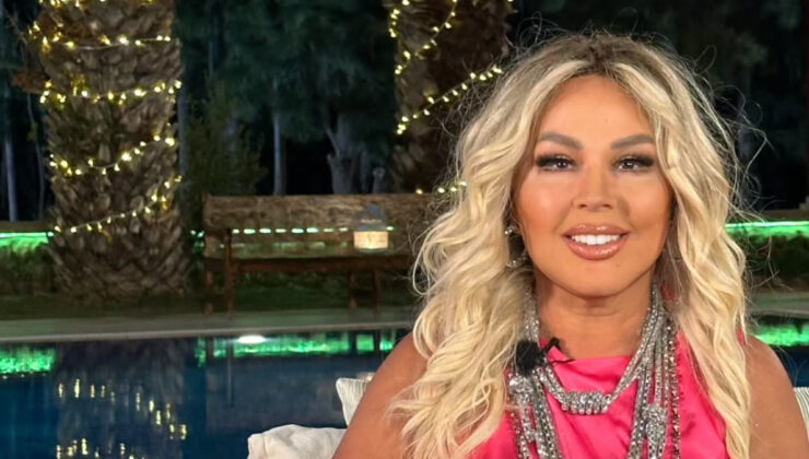 Safiye Soyman Londra’da! Boyundan büyük çanta denedi