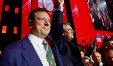 SDD, İnsan Hakları ödülünü İmamoğlu’na verdi… CHP lideri Özel: ‘İddianamenin arkasında duramadılar’