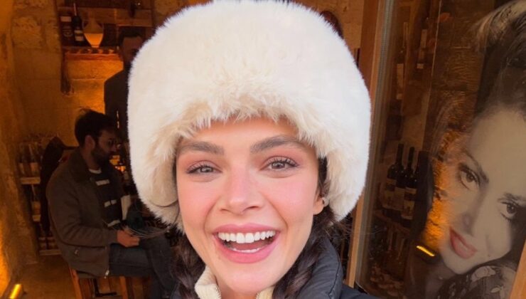 Sinem Ünsal ve Berk Cankat romantizme doymadı