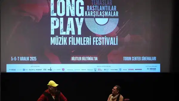 Sinema ve müziğin bir aradalığını ortaya koyan Long Play Film Festivali ilk kez yapıldı: Temaslar, rastlantılar ve karşılaşmalar…