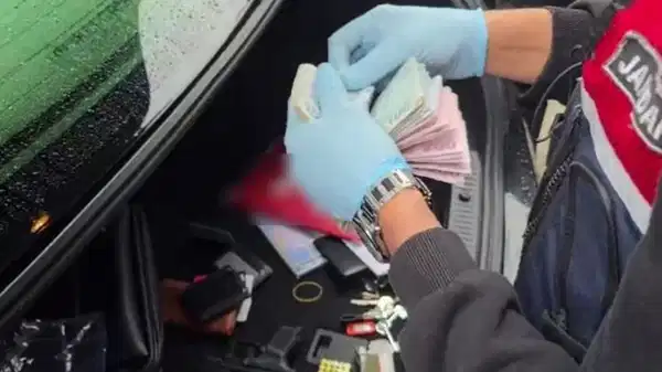 Sivas’ta 3,5 milyarlık tefecilik operasyonu: 3 tutuklama