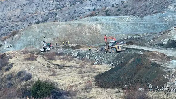 Sivas’ta göçük altında kalmıştı… Kayıp şantiye müdürü 18 gündür aranıyor!