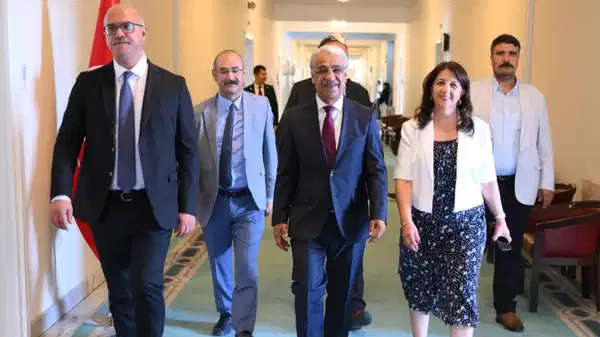 Son dakika… Randevu talep etmişlerdi: DEM Parti-AKP görüşmesinin tarihi belli oldu