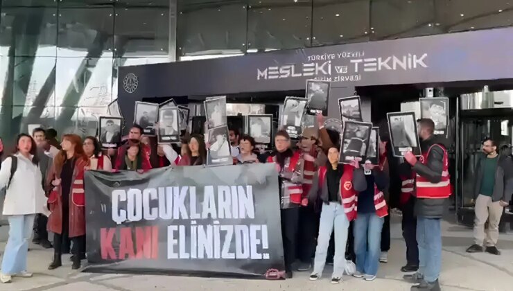 Son dakika… Yusuf Tekin’i protesto eden TİP’li 17 öğrenci gözaltına alındı!