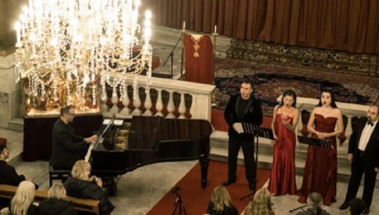 Surp Asvadzadzin Katedrali’nde ‘Noel Ezgileri’